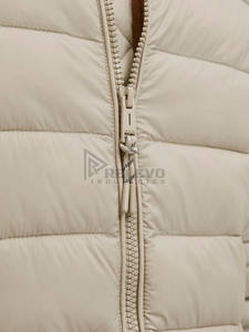 Blouson matelassé pour homme de haute qualité, imperméable et coupe-vent, personnalisé, style universitaire, streetwear, moto, en duvet de canard - Product Image 5