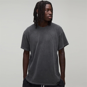 T-shirt unisexe surdimensionné en coton personnalisé OEM, 100 % coton, écologique, séchage rapide, impression numérique d'illustrations d'horreur, streetwear - Product Image 1