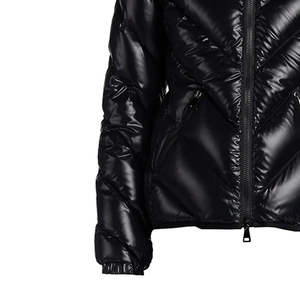 Veste matelassée noire brillante personnalisée OEM Monclerring, doudoune de luxe pour homme en duvet d'oie, manteau d'hiver haute performance à marque privée - Product Image 6