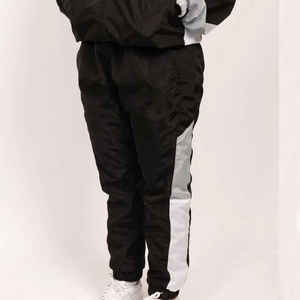 Chaqueta Impermeable Ligera de Nailon para Mujer y Pantalones Cortavientos, Conjunto Deportivo Estampado para Invierno - Product Image 5