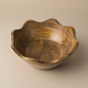 Classic <b>Rustic</b> Eco-Friendly Wooden Serving Bowl for Traditional Kitchen Decor Perfect for Serving Bread Fruits and Fresh Salads - Product Image 3