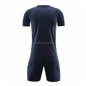 Uniforme de fútbol de venta directa de fábrica hecho en Pakistán ropa deportiva uniforme de fútbol para hombres hecho Pakistán - Product Image 2