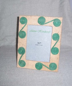 Cadre photo artisanal moderne en résine |   Cadre photo en époxy fait main de qualité supérieure pour décoration intérieure personnalisée, cadres en bois d'Inde - Product Image 1