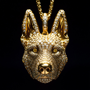 Collar con Colgante de Cabeza de Pastor Alemán con Diamantes Naturales de Corte Brillante Redondo y Ojos Amarillos - Product Image 2