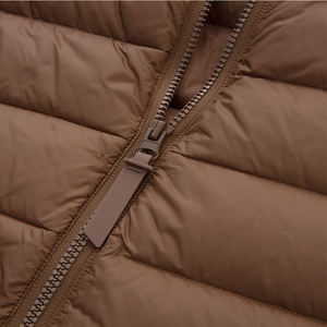 Chaqueta Acolchada Personalizada para Hombre, Ropa para Clima Frío, Servicio de Suministro al por Mayor - Product Image 3