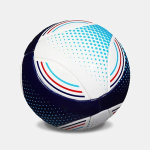 แผ่นพื้นผิว PU สำหรับฝึกซ้อม ลูกฟุตบอลออกแบบเอง ผู้ผลิตฟุตบอล ลูกฟุตบอลเย็บมือ ผลิตในปากีสถาน - Product Image 2