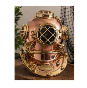 Casque de plongée en cuivre, accent héritage marin pour la décoration nautique, les environnements côtiens et la présentation de collection - Product Image 5