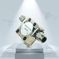 Fournisseur fiable d'isolateurs coaxiaux RF haute puissance 200W, 1,7-3,8 GHz, faible perte, haute isolation pour les systèmes de communication sans fil
