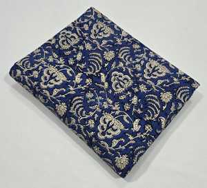 Tela de algodón ligera con estampado de bloques, tela de algodón suave de primera calidad para vestidos y proveedor mayorista de exportación, proveedor de pedidos al por mayor. - Product Image 4