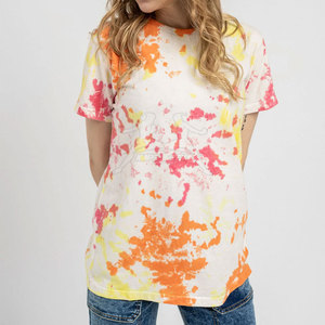 Camiseta cómoda para mujer con textura suave y corte relajado para uso diario, camiseta de alta gama. - Product Image 2