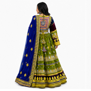 Lehenga Choli de seda verde con dupatta azul bordada, ropa de boda para mujer, largo hasta el suelo, vestidos indios afganos Kuchi. - Product Image 3