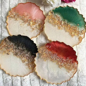 Juego de Posavasos de Resina Vintage Hechos a Mano de 5 mm de Grosor para Tiendas de Regalos y Decoración del Hogar - Product Image 1