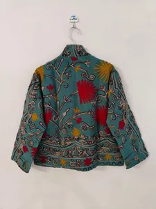 Chaqueta Corta Bordada Suzani Verde Azulado Hecha a Mano para Mujer, Estilo Vintage Artesanal, Prenda Exterior Abierta por Delante - Product Image 2
