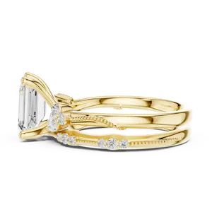 Conjunto nupcial Milgrain: Anillo de compromiso de diamante cultivado en laboratorio de 2 quilates con corte esmeralda, oro macizo de 18K, certificado IGI VVS E-F, con banda a juego. - Product Image 2