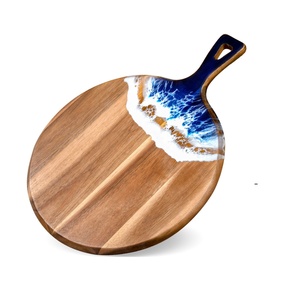 Planche à découper au design unique Planche à découper en bois d'acacia et en résine Planche à découper en bois pour cuisine et hôtel - Product Image 1