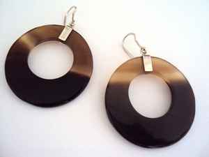 Boucles d'oreilles en corne naturelle de haute qualité, style amour, faites à la main, bijoux rustiques en corne de buffle pour femmes, usage quotidien - Product Image 6