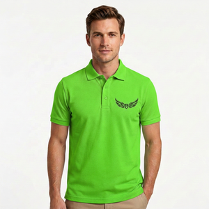 เสื้อถักสีเขียวสำหรับผู้ชาย ผ้าฝ้าย 100% ODM แขนสั้น ปักโลโก้ สวมใส่สบายๆ - Product Image 1