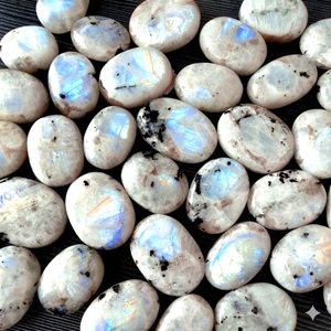 Pierre de lune arc-en-ciel blanche naturelle, qualité AAA+++ 2-3 pouces, pierre précieuse en vrac, cabochon, pierre de paume, forme ovale, lot authentique - Product Image 1