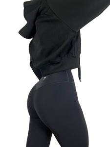 เสื้อฮู้ดครอปแบบมีซิปสำหรับผู้หญิง ผลิตตามสั่ง (OEM) เป็นมิตรต่อสิ่งแวดล้อม ระบายอากาศได้ดี บุด้วยผ้าฟลีซ สไตล์สตรีทแวร์ - Product Image 2