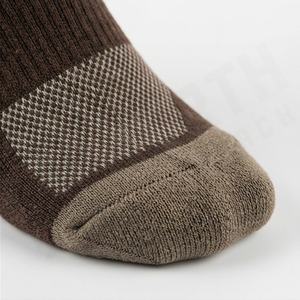Chaussettes mi-hautes pour femmes, tricotées, respirantes, séchage rapide, mélange laine et nylon, douces, chaudes, confortables, usage quotidien, OEM ODM, couleur personnalisée, douces - Product Image 6