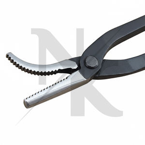 Pinza para Pezuñas de Caballo de Acero Inoxidable Alemán Reutilizable con Logotipo Personalizado, Pinza para Clavos de Alta Resistencia, Herramientas Profesionales para Herradores - Product Image 4