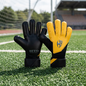 Direct Factory Supplier Custom Logo Goalkeeper Gloves Comfortable Soft Most Selling Custom Design Soccer Goalkeeper Gloves - Product Image 2