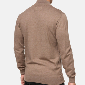 Pull en tricot pour homme à col montant et fermeture éclair, coupe classique - Product Image 4
