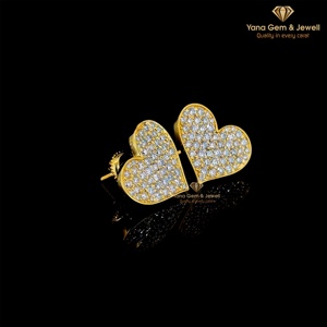 Boucles d'oreilles en or massif 14 carats avec diamants CVD cultivés en laboratoire, taille ronde premium, couleur D-E-F, clarté VVS-VS, 1,50 TCW, design cœur romantique pour femme - Product Image 3