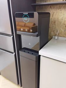 Electric Freestanding Plastic <strong>Water</strong> <strong>Dispenser</strong> Hot Cold <strong>Water</strong> Ice Maker Bottom Load Easy Clean for Household Hotel Use Outdoor - Product Image 5