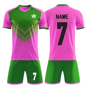 Ensemble de maillots de football personnalisés pour hommes, col en V, manches courtes, dégradé sublimé, évacuation de l'humidité, anti-UV, logo avant, vêtements d'équipe de football - Product Image 5
