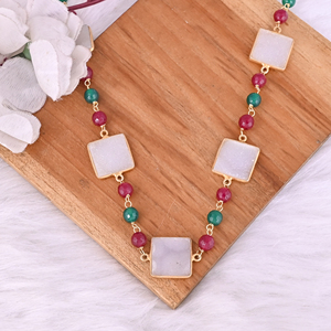 สร้อยคอลูกปัดประดับด้วยไวท์ดรูซี่ เกรนออนิกซ์ และฟิวเซียคาลเซโดนี - Product Image 5