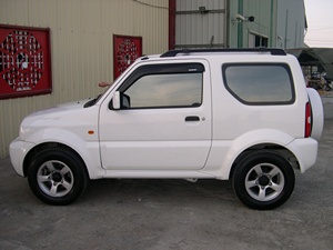 Parasoles de Visera HIC de Material PMMA con Ajuste 100% para SUZUKI Jimny 2 puertas (JB23/JB33/JB43/JB53) 1998-2018 con Cinta 3M - Product Image 3