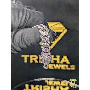 Bracelet cubain en argent sterling 925 avec diamants moissanite VVS, style luxe hip-hop, bijoux brillants pour hommes par Trisha Jewels - Product Image 3