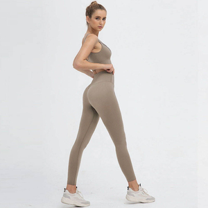 Conjunto de Yoga para Mujer de 2 Piezas, Diseño Sólido y Moderno, Ecológico, Transpirable y de Secado Rápido, Colección 2025, Superventas - Product Image 4