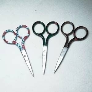 Ciseaux de manucure en acier inoxydable avec poignées colorées, lame droite, pour la coupe des cuticules, usage adulte - Product Image 2