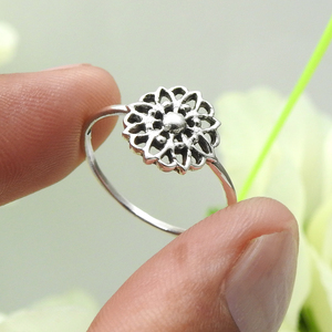 Bague en argent sterling 925, style vintage, motif floral, haute qualité, faite à la main, bijoux bohèmes, à porter tous les jours, cadeau pour femme - Product Image 3