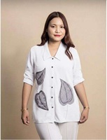 Kemeja Klasik Wanita dengan Bordir Daun, Modern, Fit Santai, Nyaman & Bebas Kerut, Kemeja Kancing, Pakaian Kasual