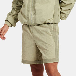 Pantalones cortos de nailon de última calidad para hombre, diseño de logotipo personalizado, precio al por mayor, pantalones cortos de nailon para hombre hechos en Pakistán - Product Image 5