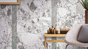 Fabricante de revestimientos de piedra natural delgada en India. Revestimiento de piedra natural flexible para puertas interiores con diferentes formas. - Product Image 3