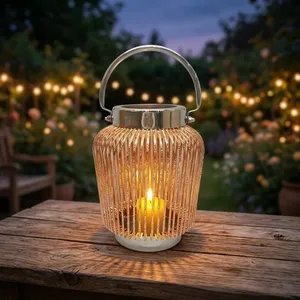 Lanterne décorative en métal avec support en verre et poignée pour la maison, le jardin, la terrasse, les mariages, les événements, l'éclairage de table - Product Image 6