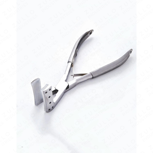 Pince à extensions capillaires noire en acier inoxydable robuste pour extensions à bandes, retrait de perles, coiffure en salon et usage professionnel - Product Image 3