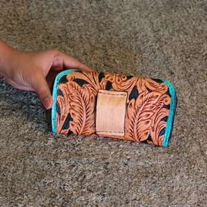 Genuine Leather Women's <b>Wallets</b> Vintage Style Waterproof Anti-Theft Personalized Gifts Clutch Cover Handmade Bulk Venus Leather - Product Image 3