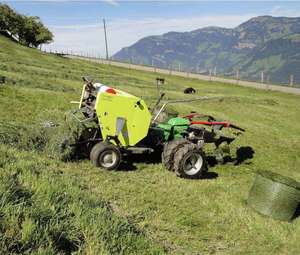 Mini Enfardadora Redonda Compacta para Heno, Forraje y Paja de Pino, Máquina de Enfardar de Tambor para Cosecha en Campo - Product Image 4
