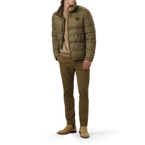 Chaqueta Acolchada Ligera Color Verde Oliva para Hombre, Chaqueta de Invierno con Cuello Alto, Cierre Completo con Cremallera y Logotipo en el Pecho - Product Image 1