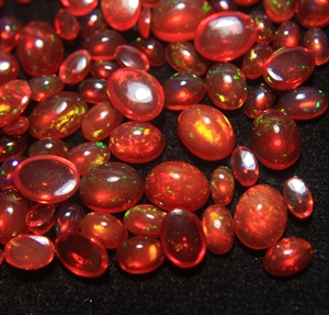 Opale rouge naturelle d'Éthiopie, cabochon d'opale fumée traitée, pierre précieuse de haute qualité, pierre brute pour la création de bijoux - Product Image 2