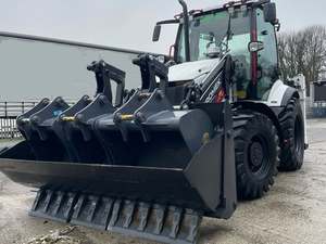 Chargeuse-pelleteuse Hidromek efficace, équipement de construction polyvalent pour le creusement, le terrassement et le chargement - Product Image 3