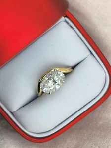 Anillo de Diamante Cultivado en Laboratorio con Corte Ovalado Personalizado, Oro Sólido de 14k, Certificado IGI, Color Blanco D, para Mujer y Hombre, Aniversario - Product Image 1