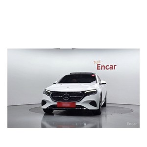 Mercedes-Benz Classe E E200 Avantgarde 2024, 6 830 km, boîte automatique, conduite à gauche, caméra de recul - Product Image 3