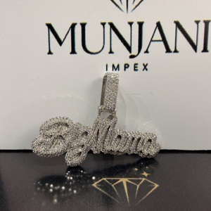 Colgante Personalizado de Oro Rosa Chapado en Oro con Corte Brillante, Diamantes VVS Iced, Colgantes Finos y Dijes Unisex - Product Image 5