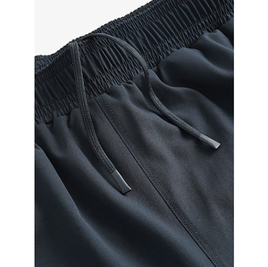 Shorts de sport pour homme en polyester tricoté, couleur unie bleu marine, à séchage rapide, taille élastique, décontractés - Product Image 4